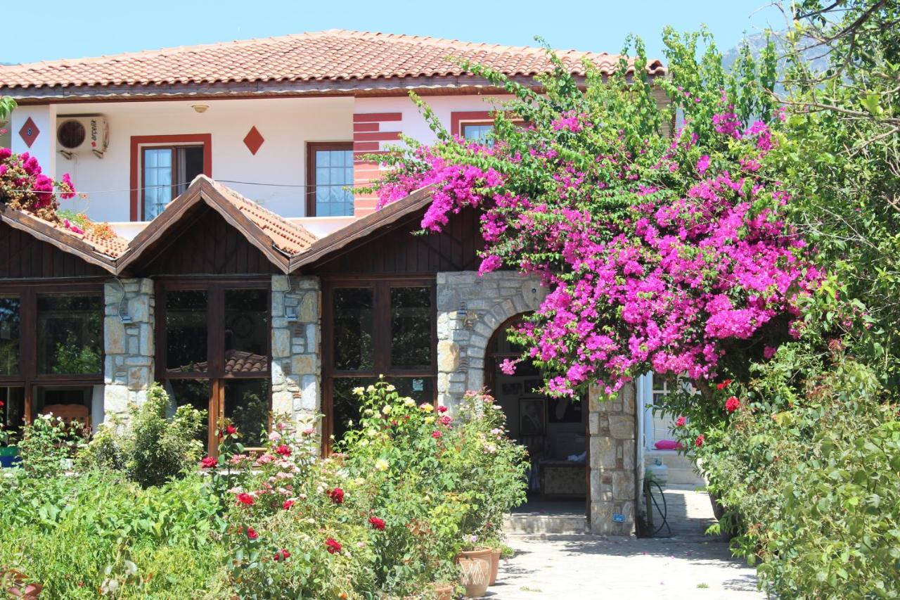 Melinda Pension & Restaurant Mesudiye  Exteriör bild