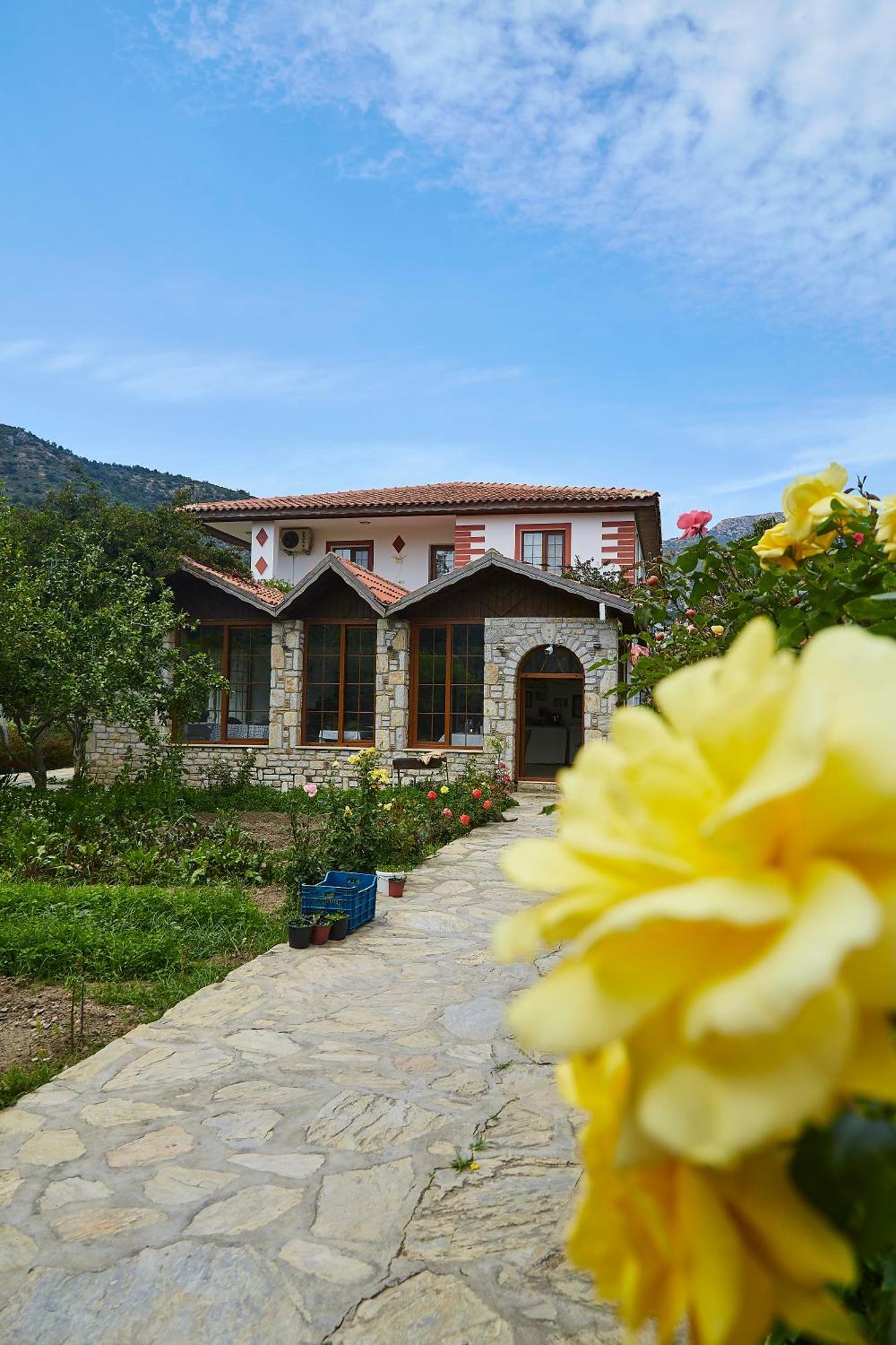 Melinda Pension & Restaurant Mesudiye  Exteriör bild